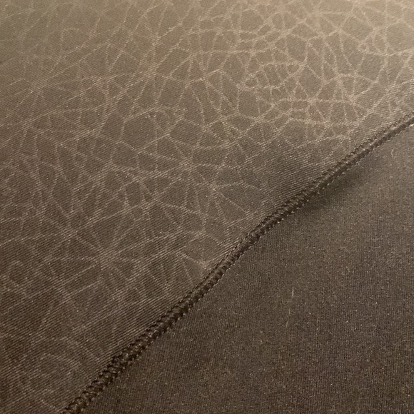 Adidas stretchy fitness jacket - Picture 3 of 4